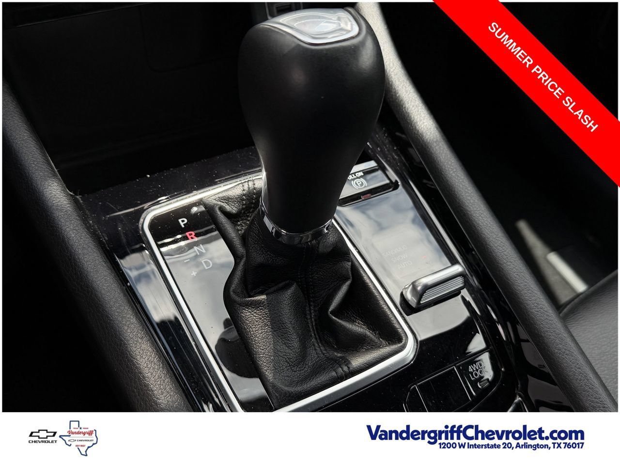 Used 2025 Jeep Compass Limited AWD/4WD image 17