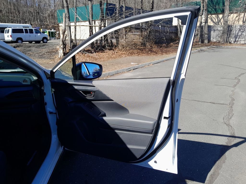 Certified 2025 Subaru Crosstrek 2.0i Premium image 34