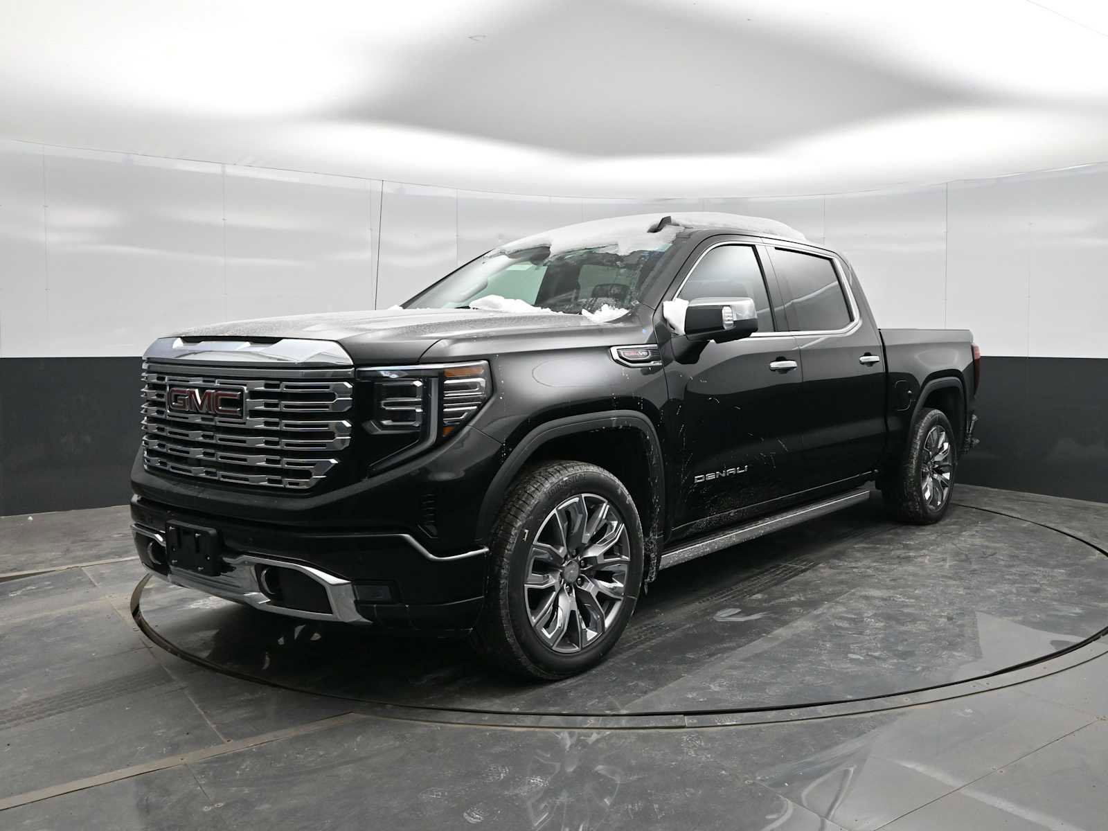 New 2026 GMC Sierra 1500 Denali w/ Denali Reserve Package image 4