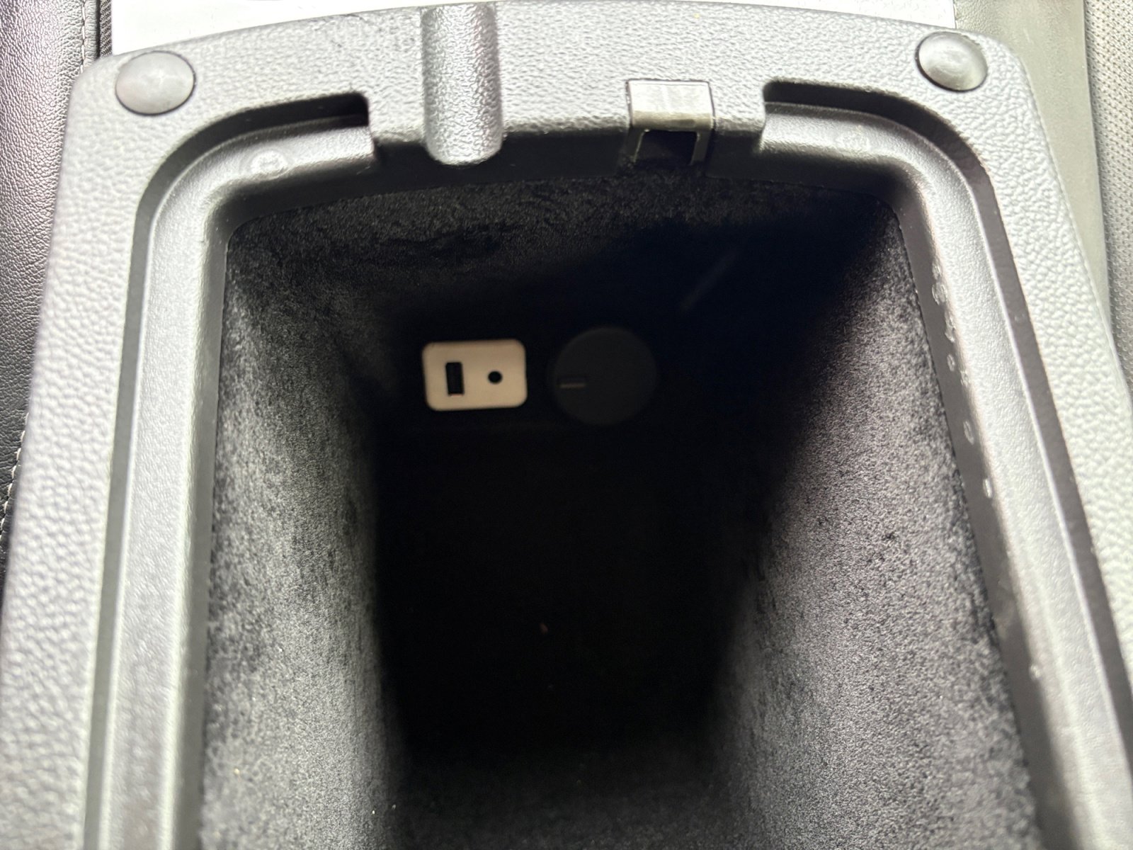 Used 2012 Cadillac SRX Performance w/ LPO, Protection Package FWD image 19