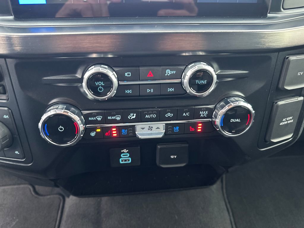 Used 2025 Ford F350 Lariat w/ Camper Package AWD/4WD image 18