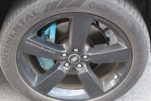 Used 2022 Land Rover Defender 110 V8 image 9