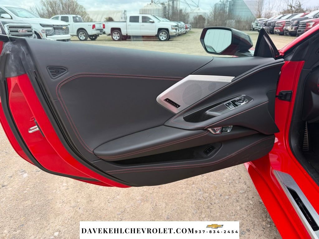 Certified 2020 Chevrolet Corvette Stingray Premium Cpe w/ 3LT Preferred Equipment Group image 11