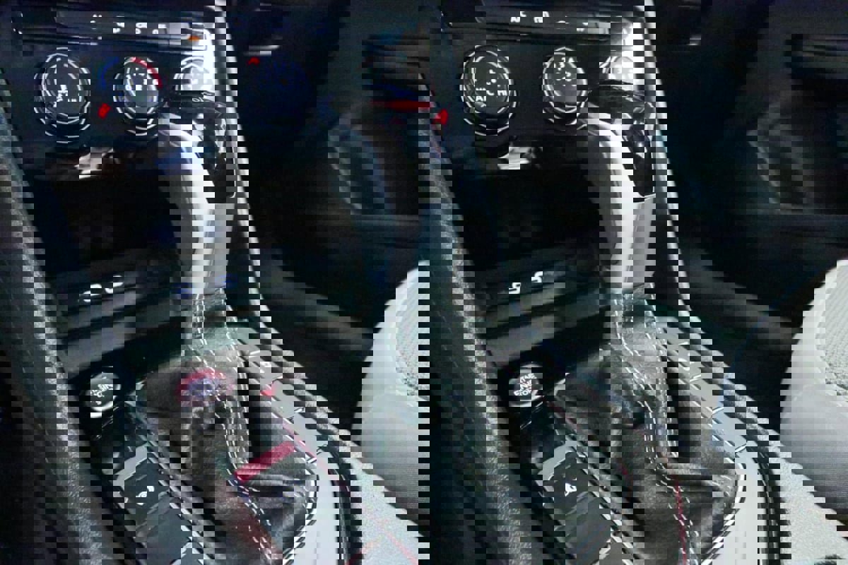 Used 2024 Volkswagen Taos S image 18