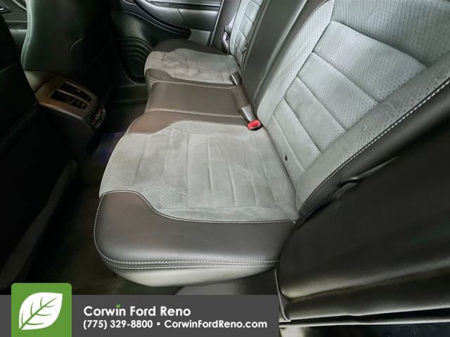 Used 2014 Ford Taurus SHO w/ Equipment Group 401A image 22