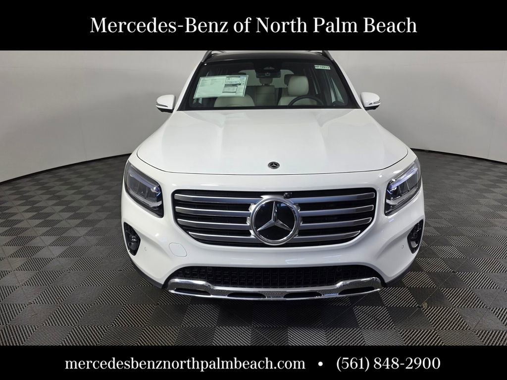 New 2026 Mercedes-Benz GLB 250 image 2