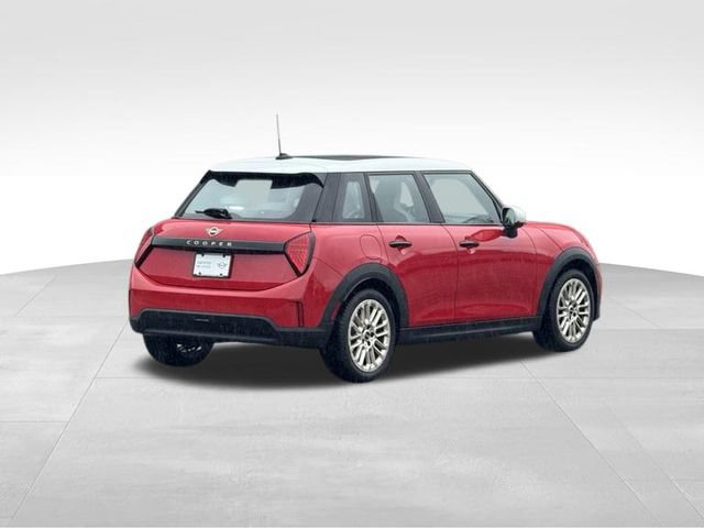 Used 2026 MINI Cooper 4-Door Hardtop FWD image 4