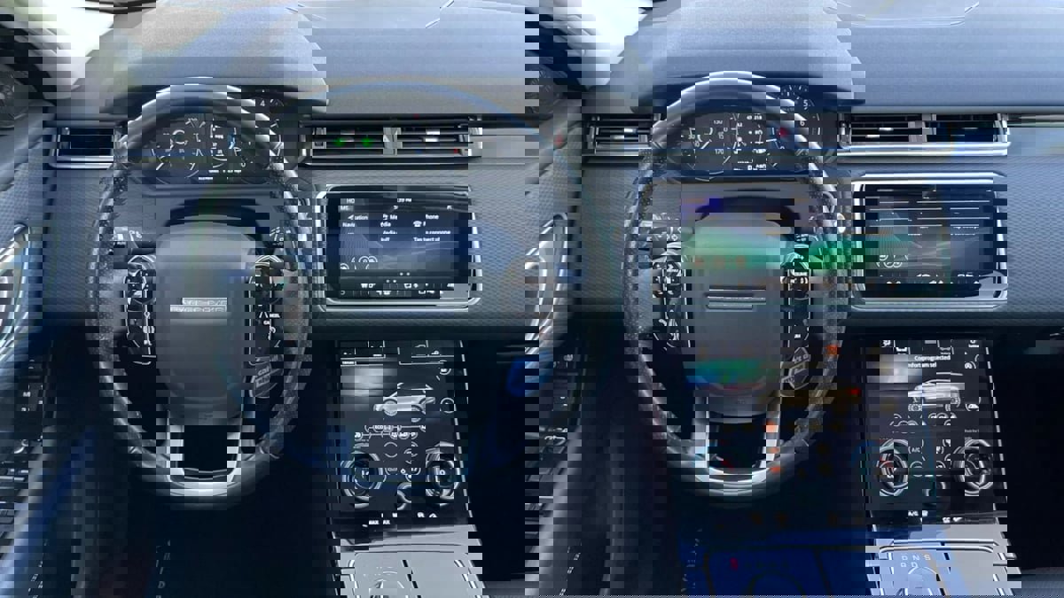 Used 2019 Land Rover Range Rover Velar S image 31