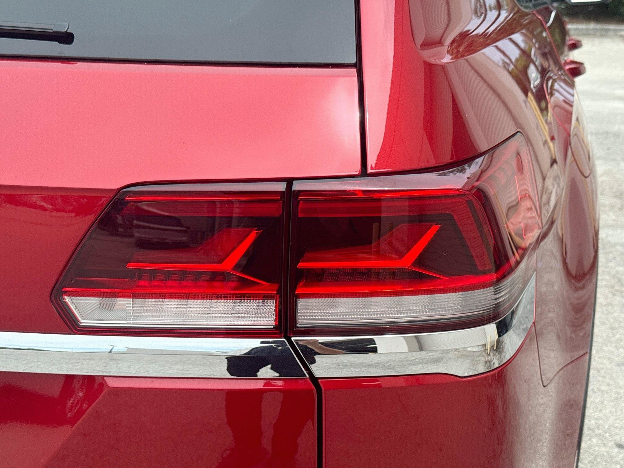Used 2021 Volkswagen Atlas SE w/ Panoramic Sunroof Package FWD image 28