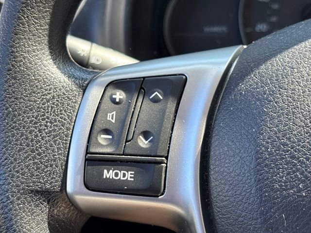 Used 2012 Toyota Yaris LE FWD image 15
