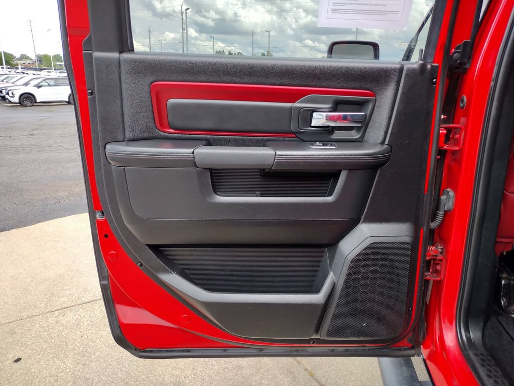 Used 2016 RAM 1500 Rebel AWD/4WD image 21