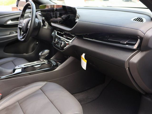 Certified 2026 Buick Envista Sport Touring w/ Convenience I Package FWD image 8