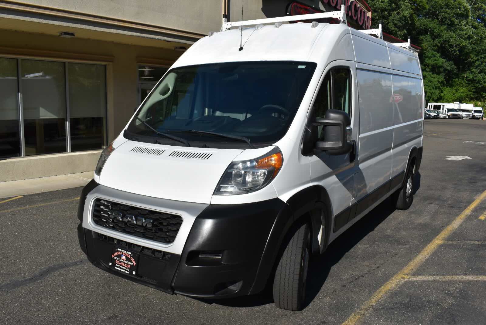 Used 2019 RAM ProMaster 2500 w/ Interior Convenience Group FWD image 8