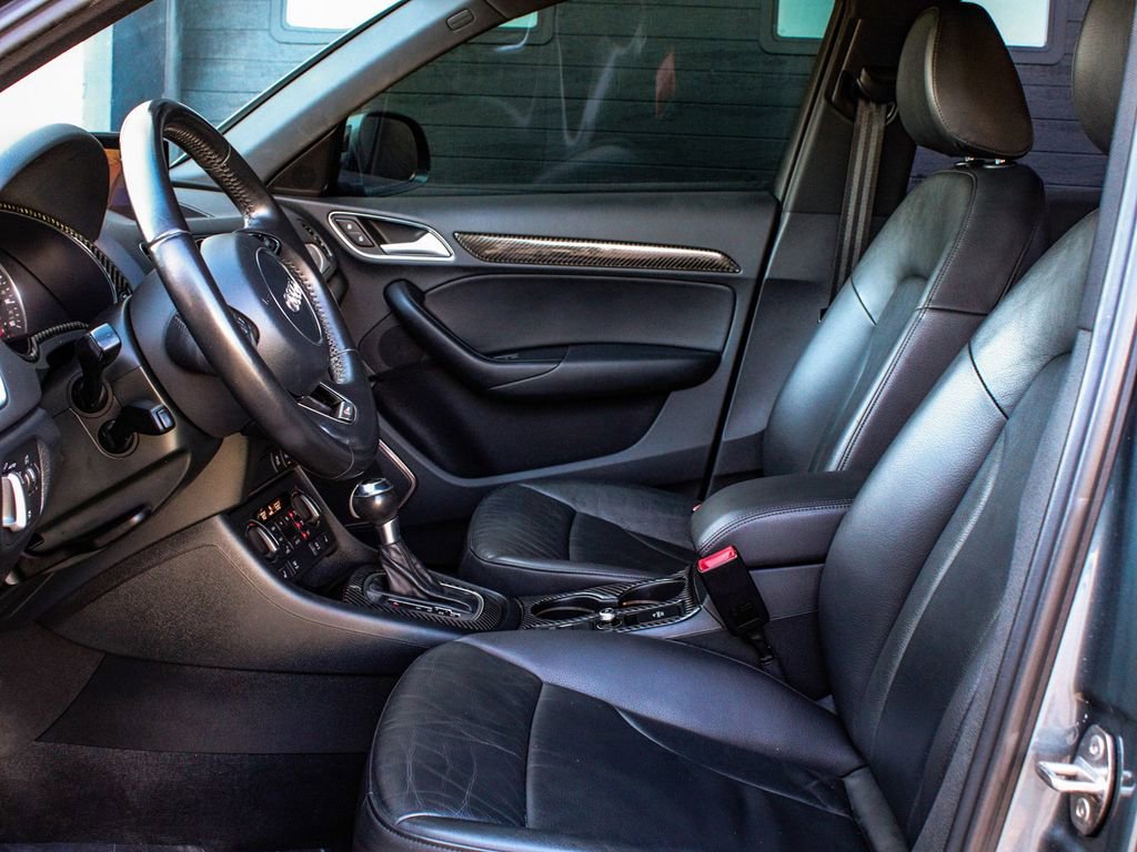 Used 2017 Audi Q3 2.0T Prestige image 31