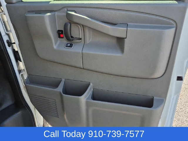 Used 2021 Chevrolet Express 2500 RWD image 27