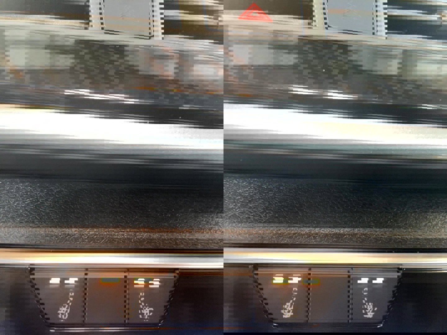 Used 2025 Nissan Altima 2.5 SR w/ SR Premium Package image 9