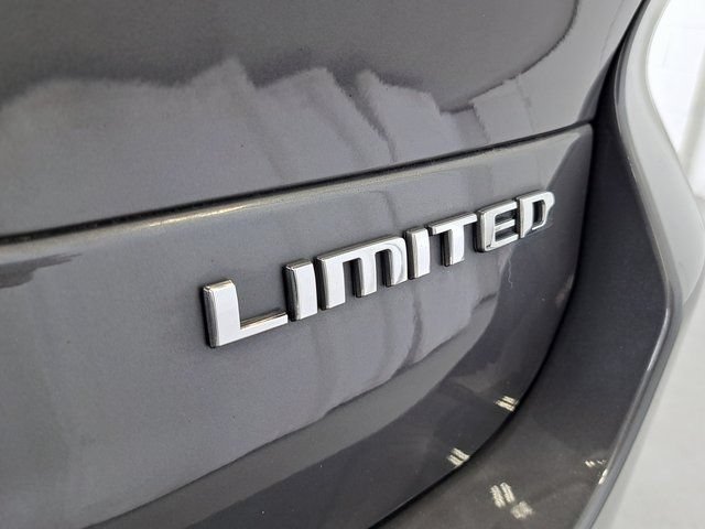 Used 2022 Jeep Grand Cherokee L Limited AWD/4WD image 31
