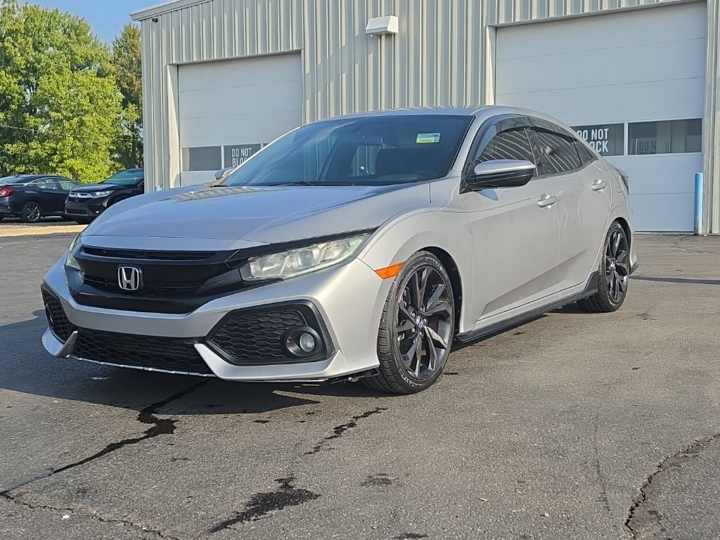 Used 2018 Honda Civic Sport image 3