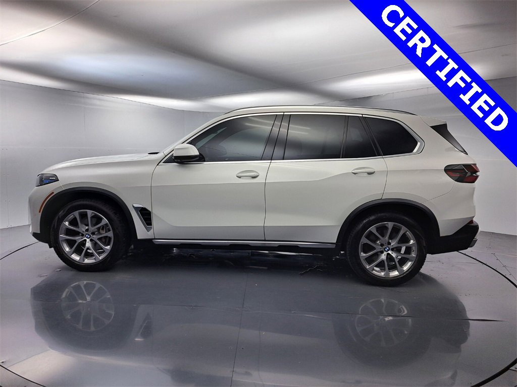 Certified 2024 BMW X5 xDrive40i w/ Premium Package image 6