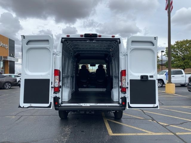 New 2025 RAM ProMaster 2500 w/ Power Group image 13