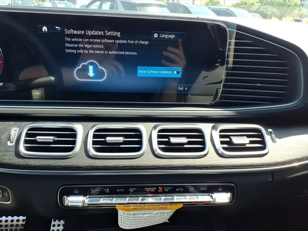 New 2026 Mercedes-Benz GLS 450 4MATIC image 21