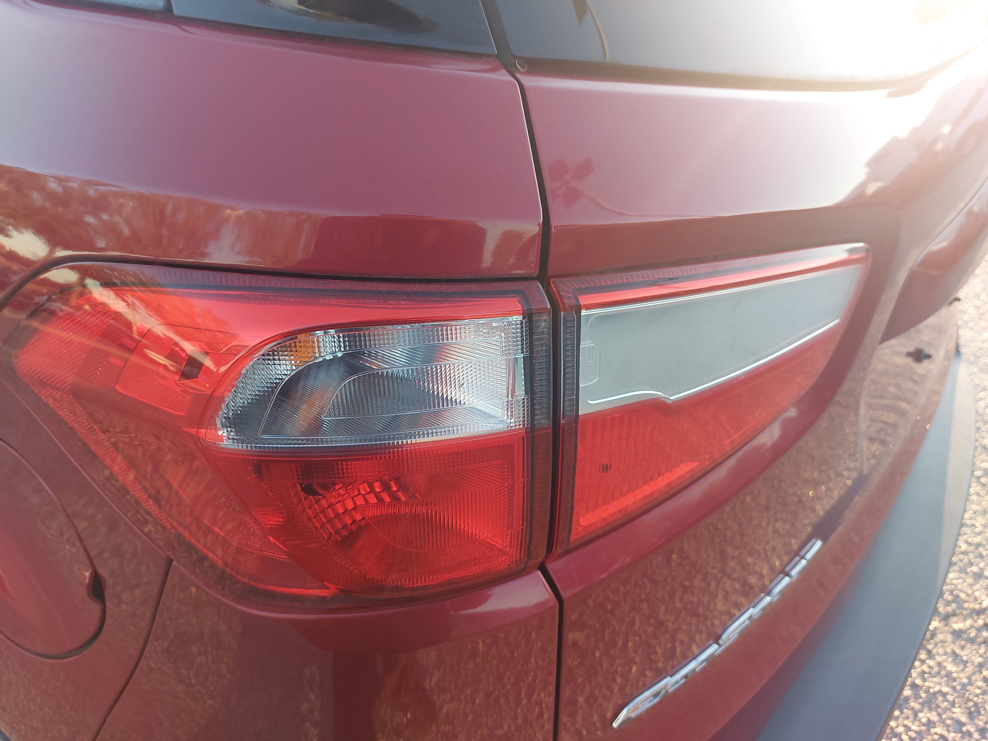 Used 2018 Ford EcoSport SE FWD image 35