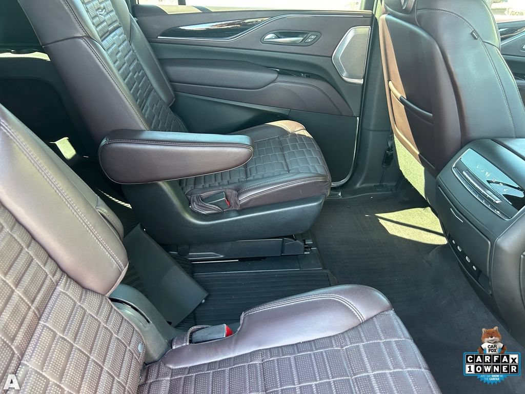 Used 2023 Cadillac Escalade ESV Premium Luxury Platinum w/ LPO, Radiant Package AWD/4WD image 14