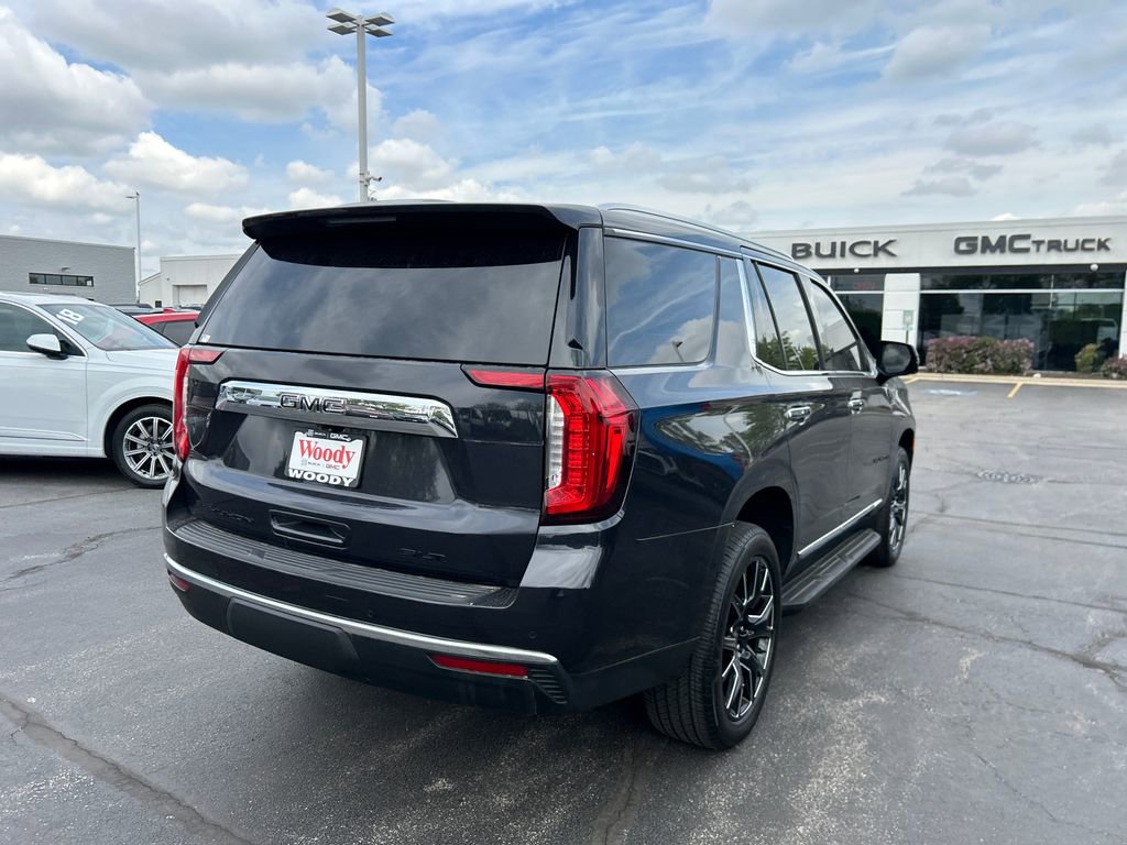 Certified 2023 GMC Yukon SLT w/ SLT Premium Package AWD/4WD image 11