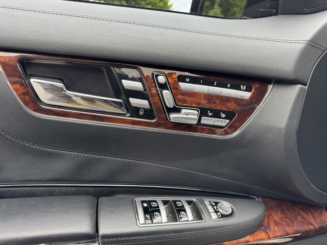Used 2010 Mercedes-Benz CL 63 AMG w/ Distronic Plus Pkg image 23