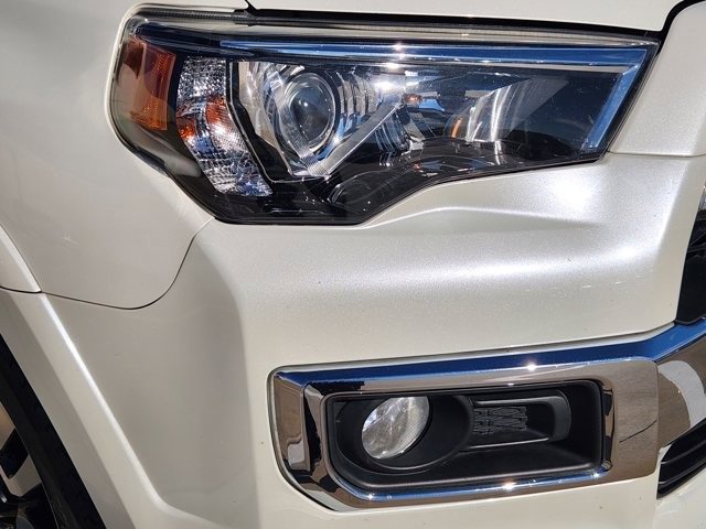 Used 2019 Toyota 4Runner Limited image 9