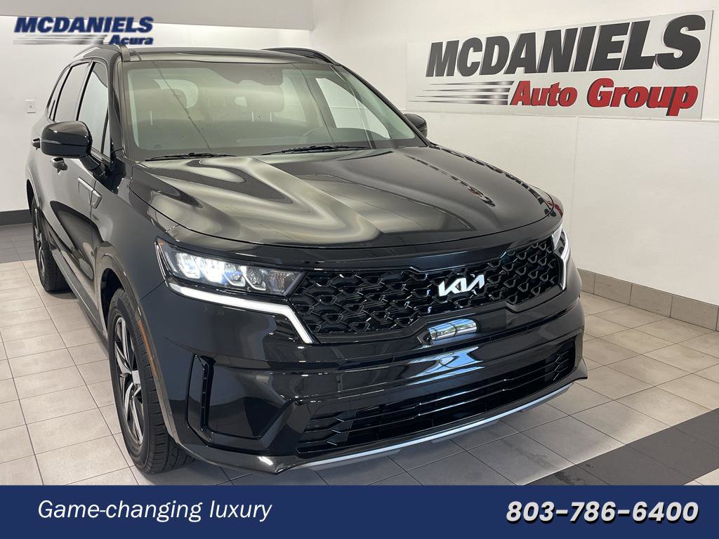 Used 2023 Kia Sorento S w/ Panoramic Sunroof Package