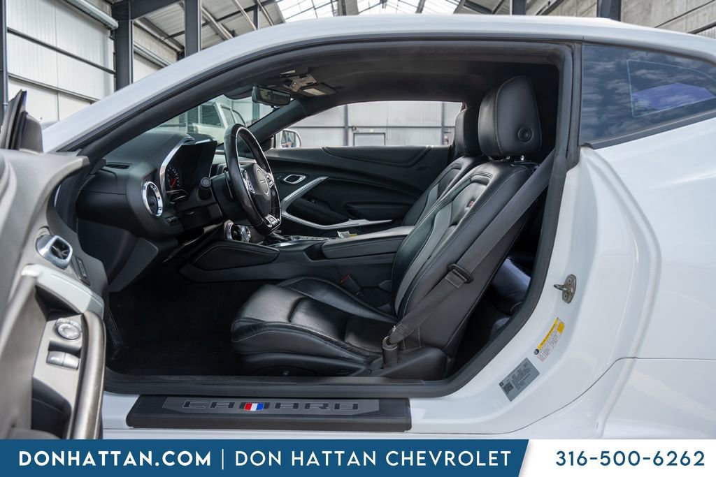 Used 2019 Chevrolet Camaro SS image 5