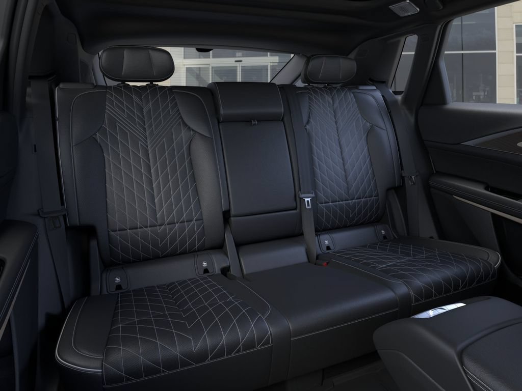 New 2026 Cadillac Lyriq V w/ Exterior Carbon Fiber Package AWD/4WD image 17