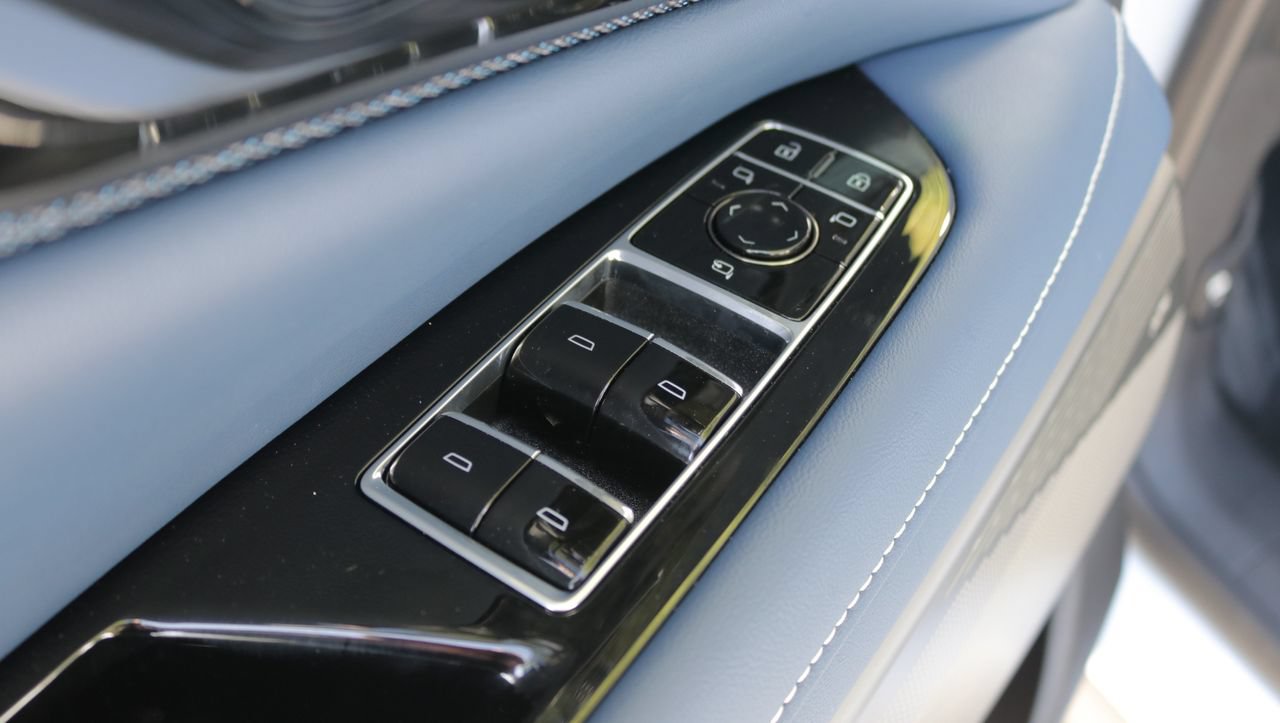 New 2027 Cadillac Optiq Premium Sport AWD/4WD image 10