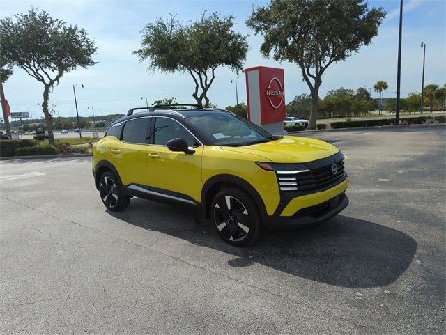 New 2026 Nissan Kicks SR image 2