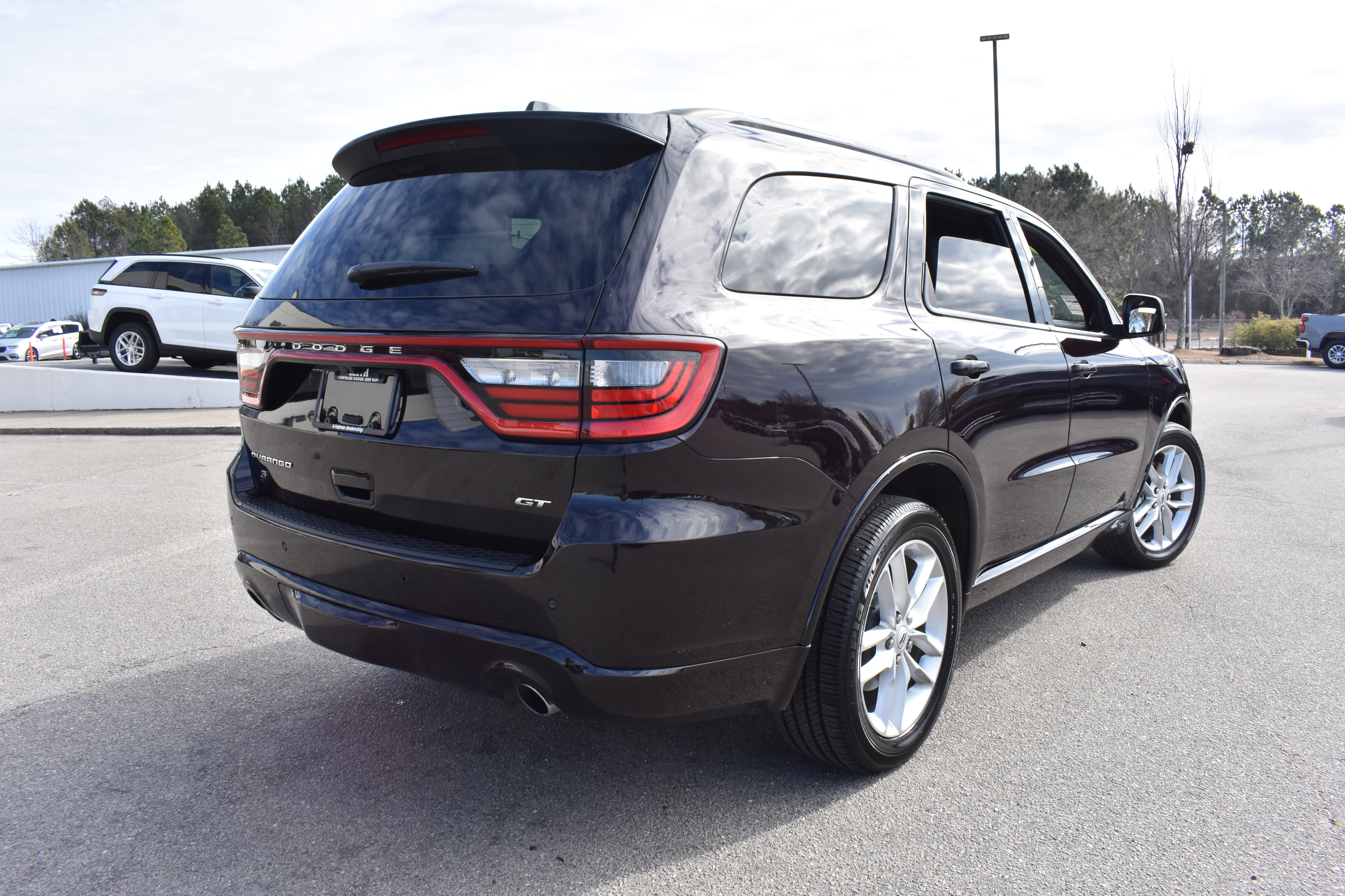 Used 2025 Dodge Durango GT image 9