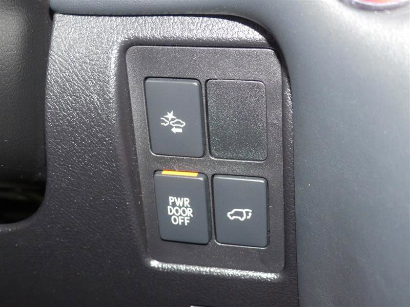 Used 2016 Lexus LX 570 4WD image 37