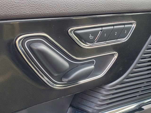 Used 2022 Lincoln Corsair AWD w/ Equipment Group 101A image 10