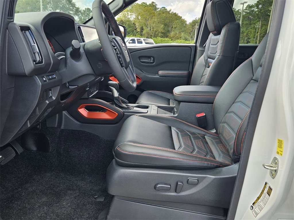 New 2026 Nissan Frontier Pro-X image 3