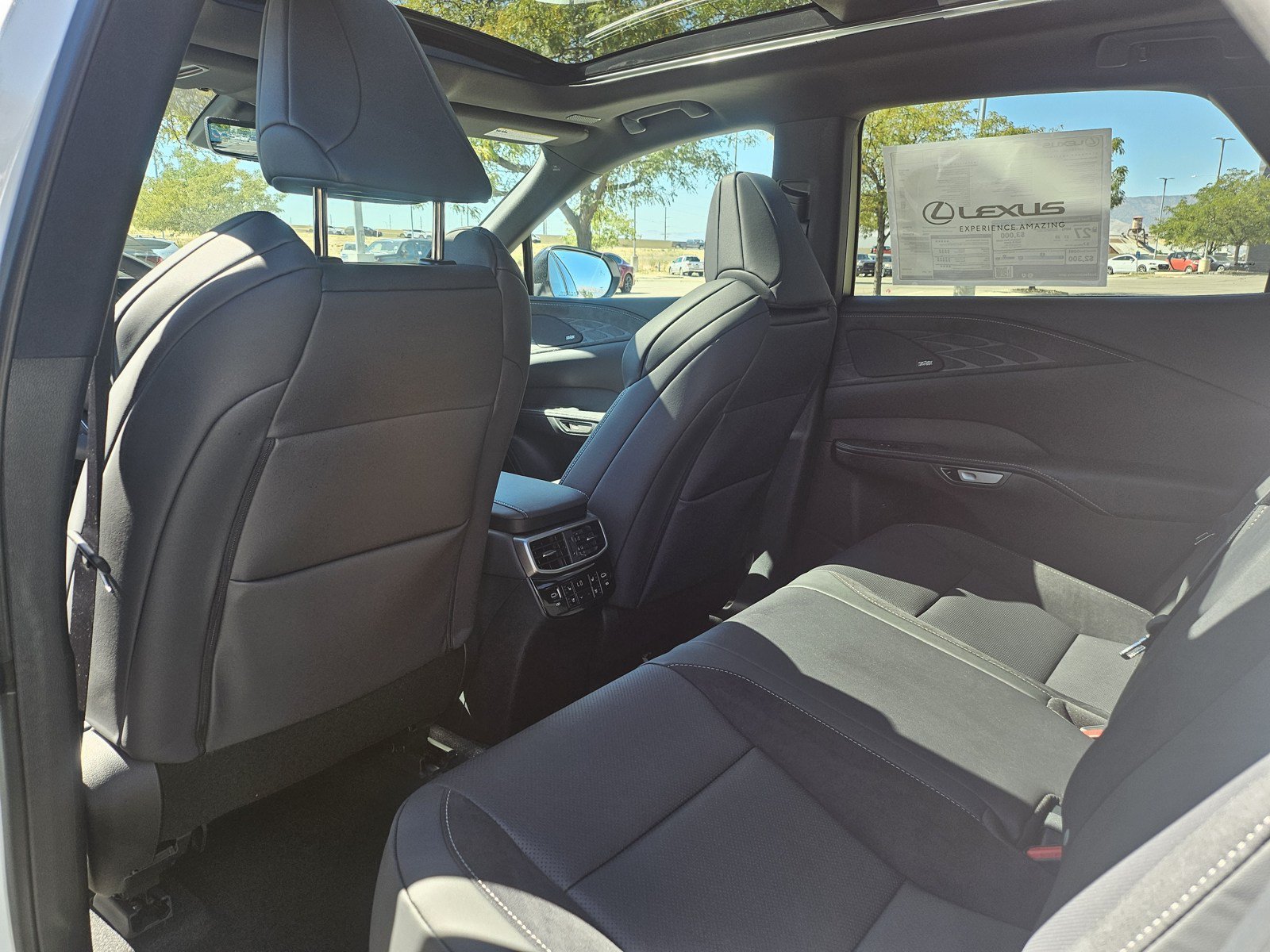 New 2026 Lexus RX 500h F Sport w/ Appearance Package AWD/4WD image 16