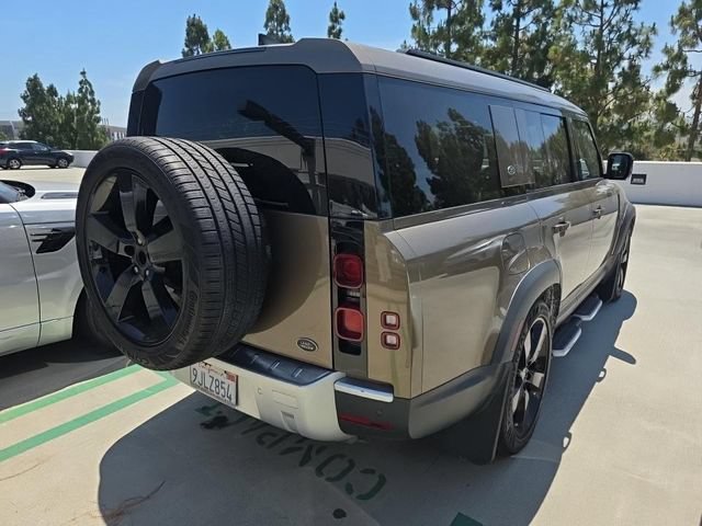 Used 2023 Land Rover Defender 130 S AWD/4WD image 9