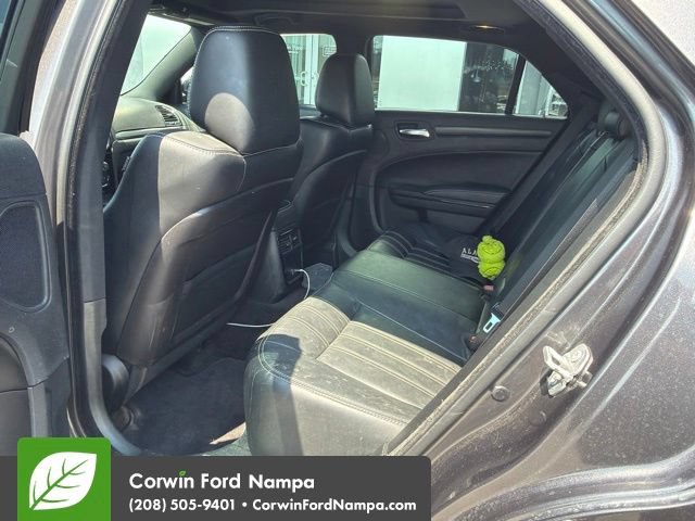 Used 2016 Chrysler 300 S w/ 300S Premium Group AWD/4WD image 5