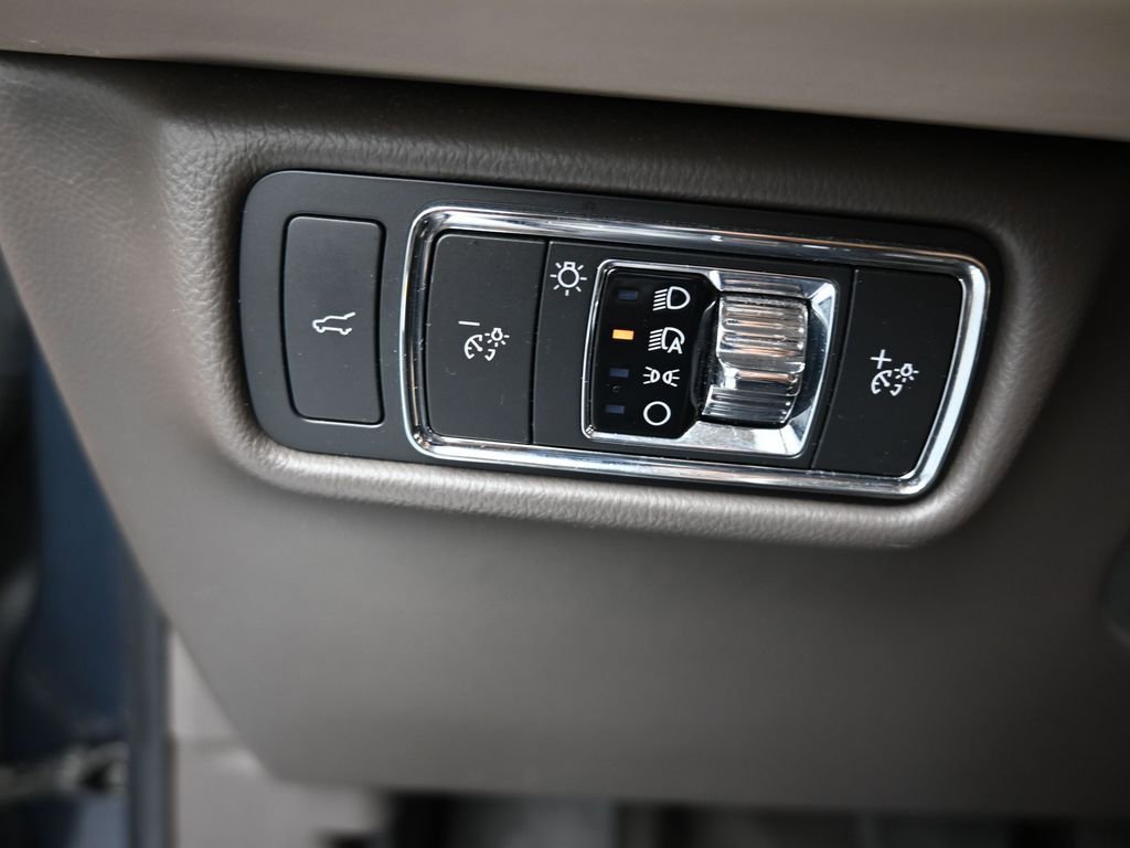 Used 2022 Lincoln Aviator Reserve w/ Elements Package Plus image 33