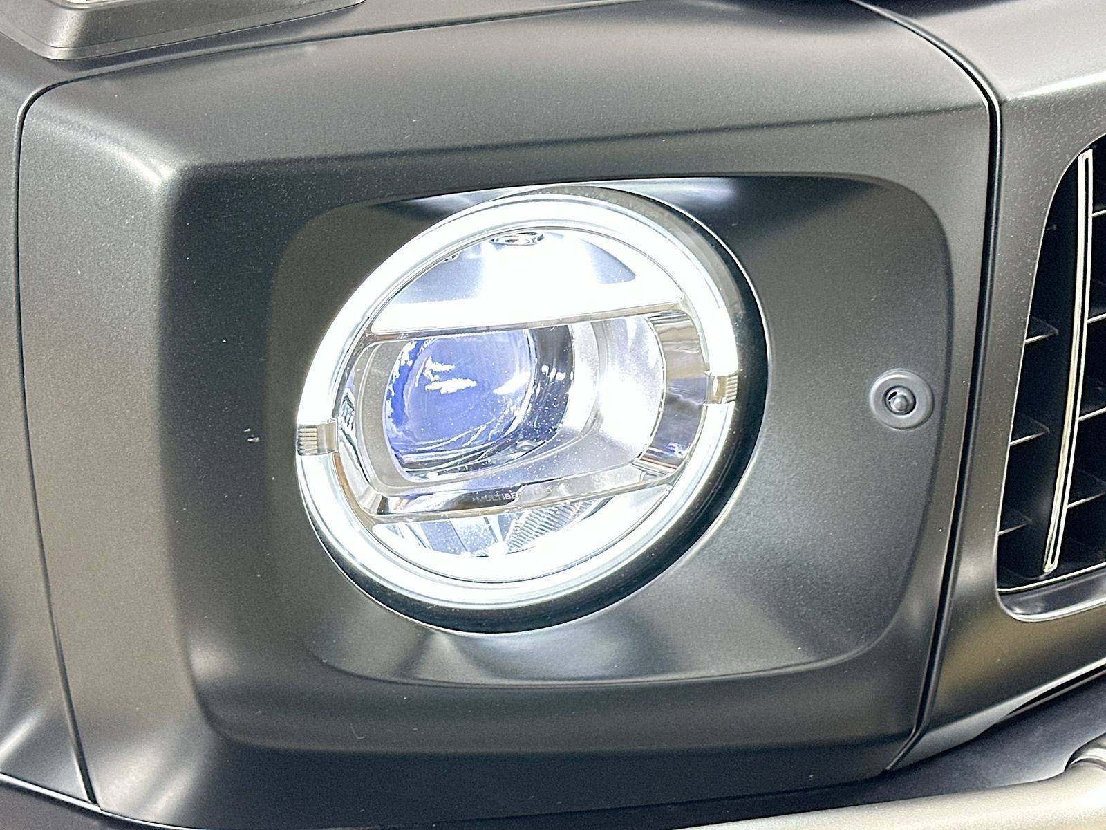 Used 2023 Mercedes-Benz G 63 AMG 4MATIC w/ G Manufaktur Interior Package image 10