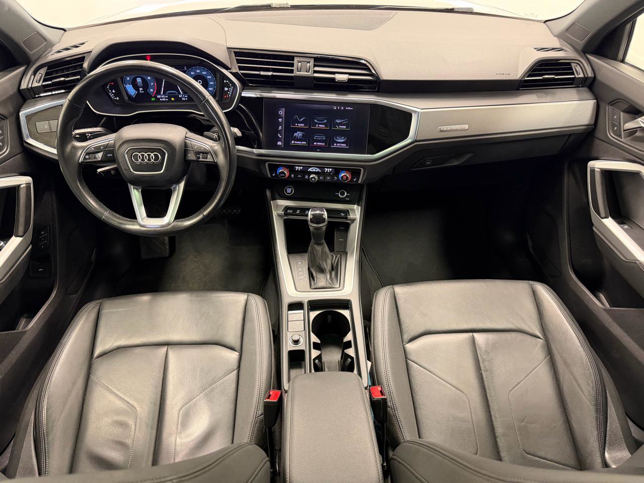 Used 2022 Audi Q3 2.0T Premium w/ Convenience Package image 29