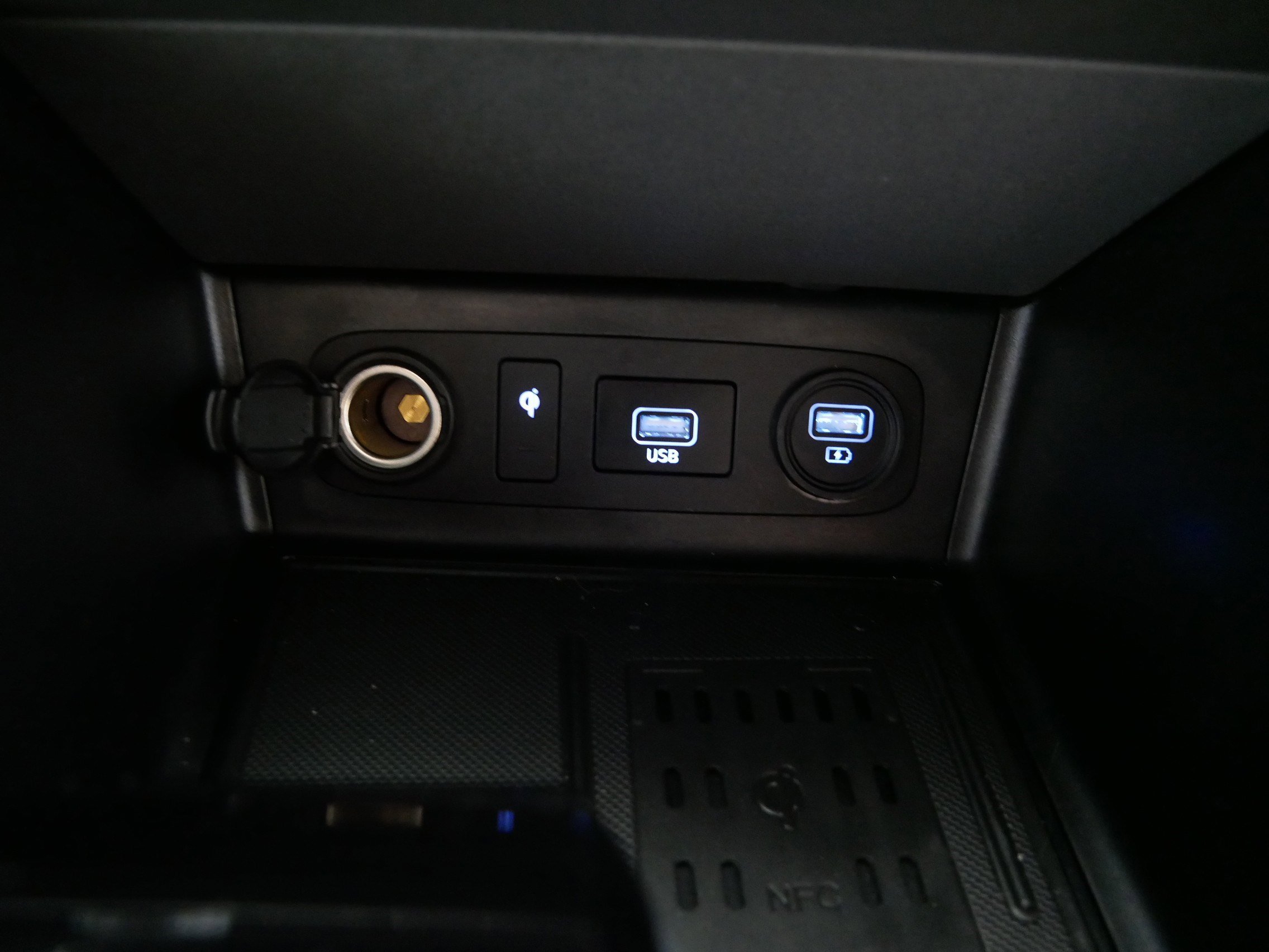 Used 2020 Hyundai Sonata SEL w/ Premium + Sunroof Package image 30