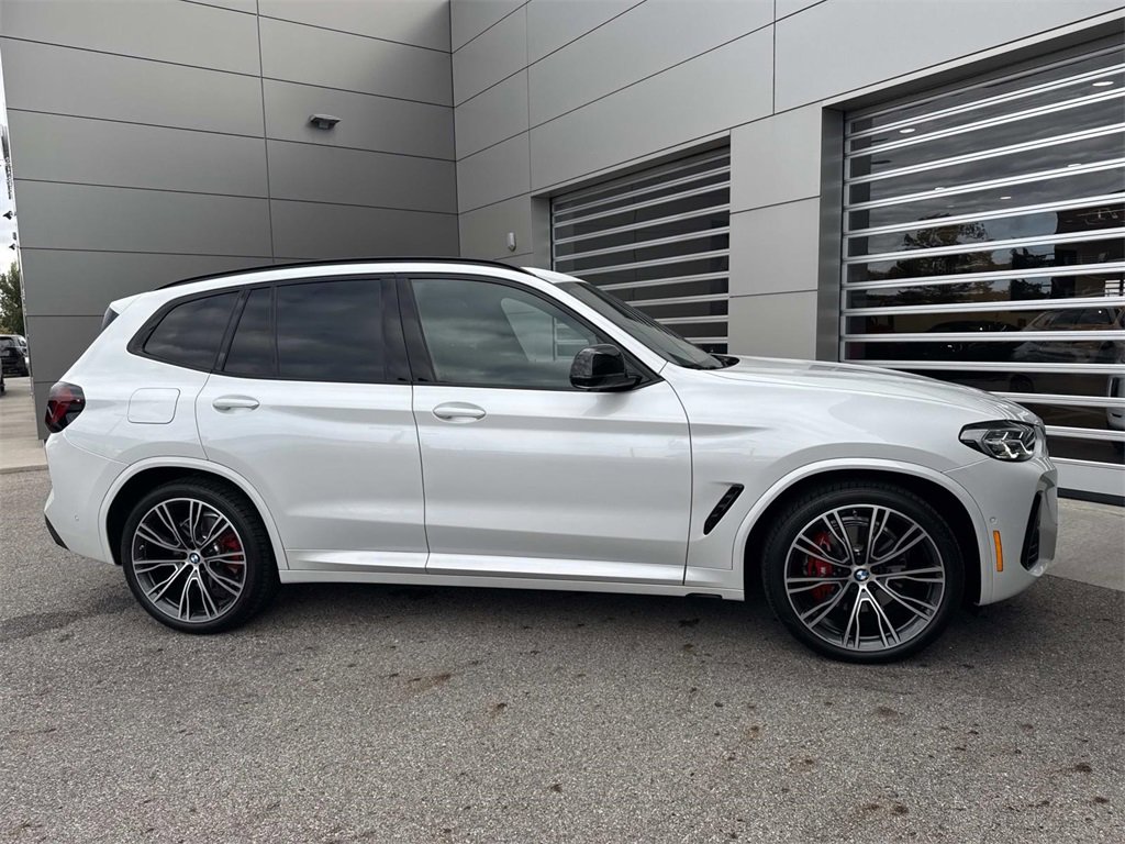Used 2024 BMW X3 M40i image 8