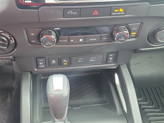 Certified 2024 Nissan Frontier SV w/ Hardbody Edition image 30