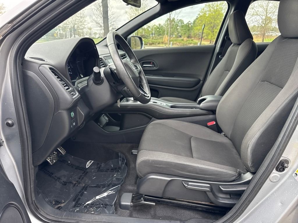 Used 2020 Honda HR-V Sport image 13