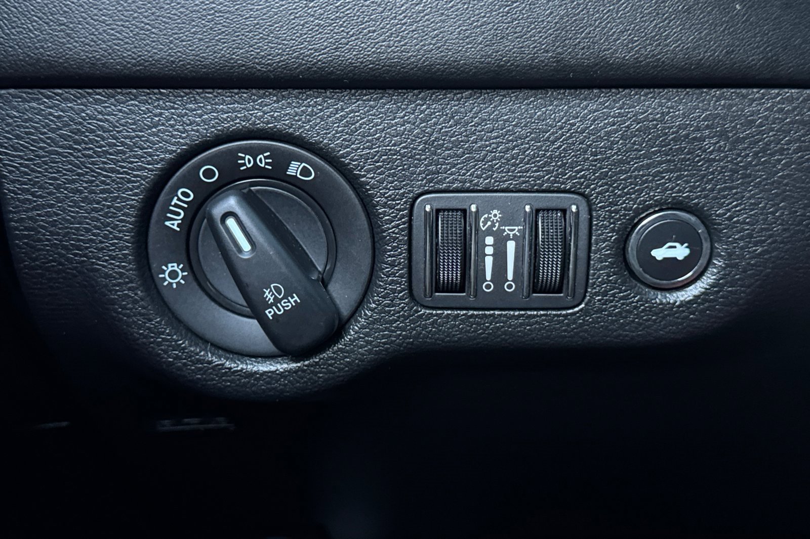 Used 2022 Dodge Charger Scat Pack w/ Dynamics Package image 27